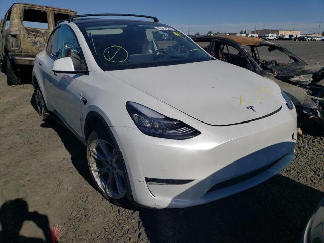 TESLA MODEL Y 2022 with VIN 7SAYGDEE2NF364975 - Photo from auction