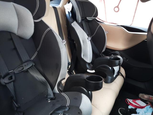Photo 6 from auction – 2016 TESLA MODEL S with VIN 5YJSA1E15GF170637