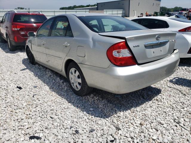 Photo 3 from auction – 2004 TOYOTA CAMRY LE with VIN 4T1BE32K74U844797