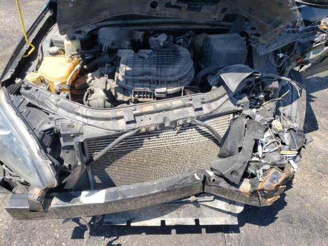 Photo 7 from auction – 2014 CHRYSLER 200 LIMITE with VIN 1C3CCBCG7EN192914