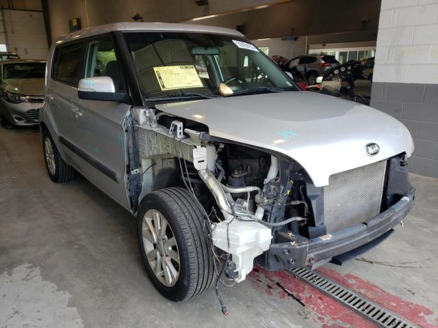 KIA SOUL + 2013 con VIN KNDJT2A61D7577448 - Foto de la subasta