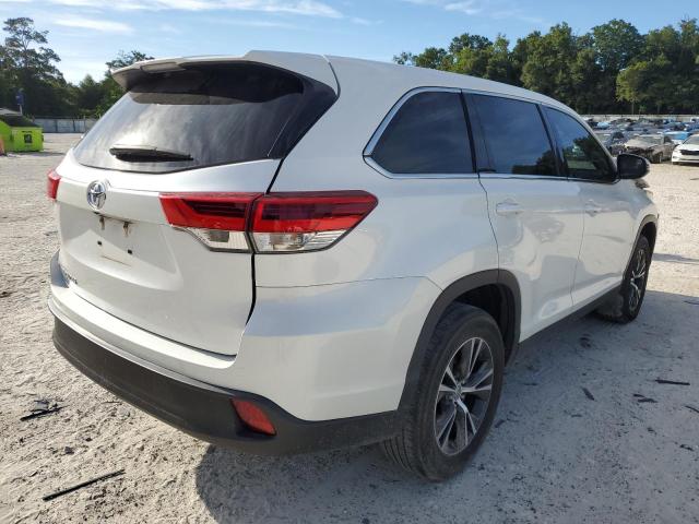 Photo 4 from auction – 2019 TOYOTA HIGHLANDER with VIN 5TDZZRFH1KS299447