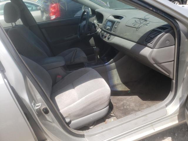 Photo 5 from auction – 2004 TOYOTA CAMRY LE with VIN 4T1BE32K24U820262