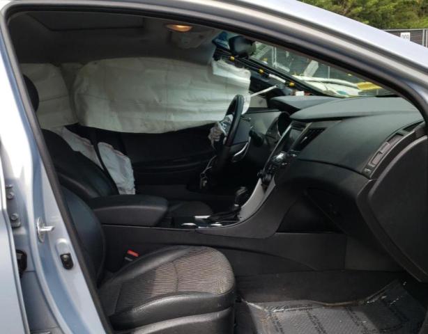 Photo 5 from auction – 2012 HYUNDAI SONATA SE with VIN 5NPEC4AC0CH422242