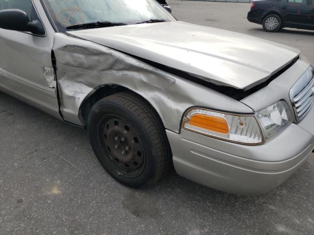 Photo 9 from auction – 2010 FORD CROWN VICT with VIN 2FABP7BVXAX117244