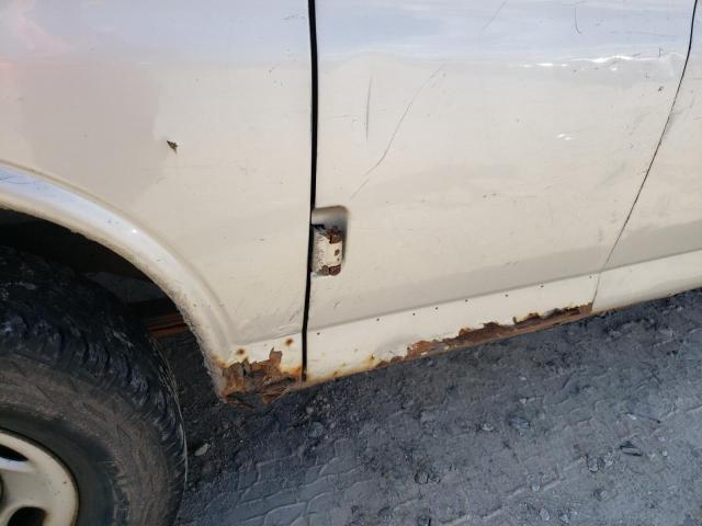 Photo 9 from auction – 2006 CHEVROLET EXPRESS G2 with VIN 1GCGG25V761215906