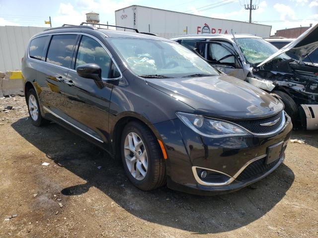 CHRYSLER PACIFICA T 2017 with VIN 2C4RC1BGXHR676634 - Photo from auction