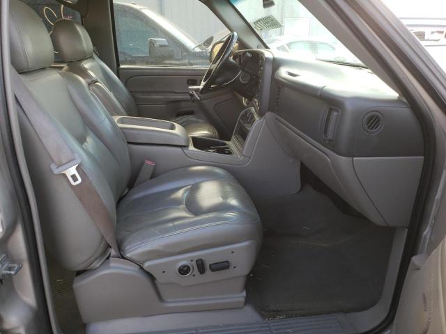 Photo 5 from auction – 2005 CHEVROLET AVALANCHE with VIN 3GNEC12Z85G238994