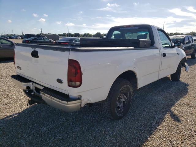 Photo 4 from auction – 2000 FORD F150 with VIN 1FTRF17W8YKB01647