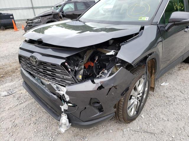 Photo 9 from auction – 2019 TOYOTA RAV4 LIMIT with VIN 2T3N1RFV3KC057819