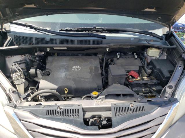 Photo 7 from auction – 2015 TOYOTA SIENNA LE with VIN 5TDKK3DC8FS682348