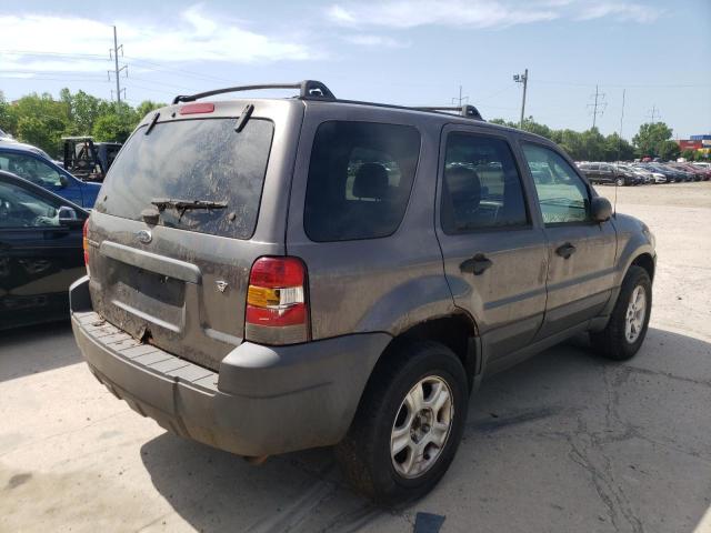 Photo 4 from auction – 2005 FORD ESCAPE with VIN 1FMCU93195KE24469