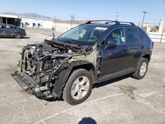 Photo 2 from auction – 2019 TOYOTA RAV4 XLE with VIN 2T3W1RFV3KC018720
