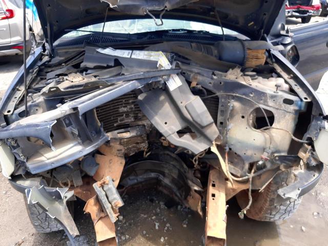 Photo 7 from auction – 2000 FORD F150 with VIN 1FTRX18L4YNB00253
