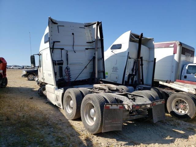 Photo 3 from auction – 2016 VOLVO VN VNL with VIN 4V4NC9EH4GN934714