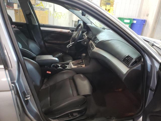 Photo 5 from auction – 2004 BMW 330 I with VIN WBAEV53404KM33232