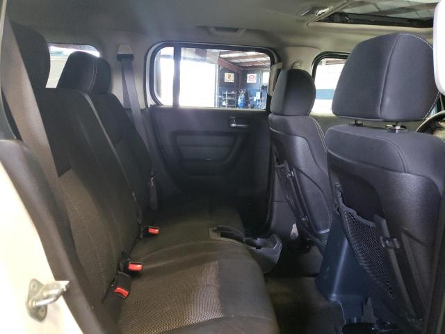 Photo 6 from auction – 2006 HUMMER H3 with VIN 5GTDN136568179292