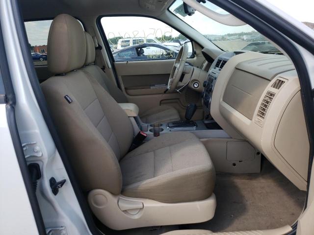 Photo 5 from auction – 2010 FORD ESCAPE XLT with VIN 1FMCU0D77AKA30199