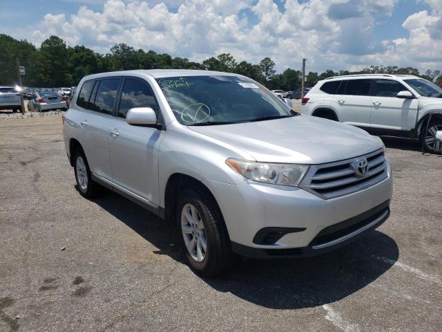 TOYOTA HIGHLANDER 2013 z numerem VIN 5TDZA3EH3DS037616 - Zdjęcie z aukcji