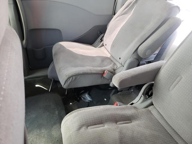Photo 6 from auction – 2004 NISSAN QUEST S with VIN 5N1BV28U54N333246