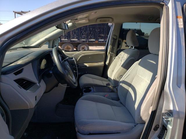Photo 5 from auction – 2019 TOYOTA SIENNA LE with VIN 5TDJZ3DC6KS218699