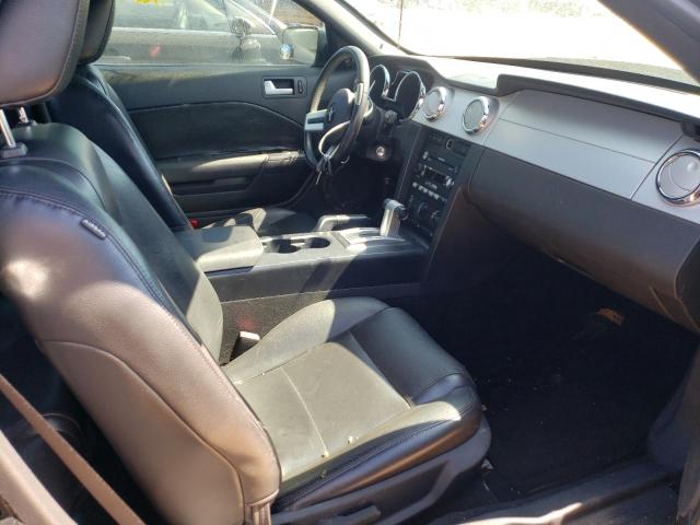 Photo 5 from auction – 2005 FORD MUSTANG with VIN 1ZVHT84N355254050