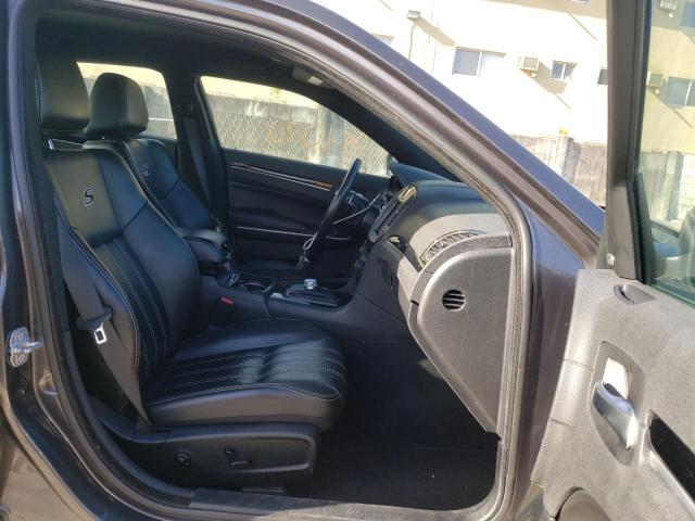Photo 5 from auction – 2019 CHRYSLER 300 S with VIN 2C3CCAGG3KH569330