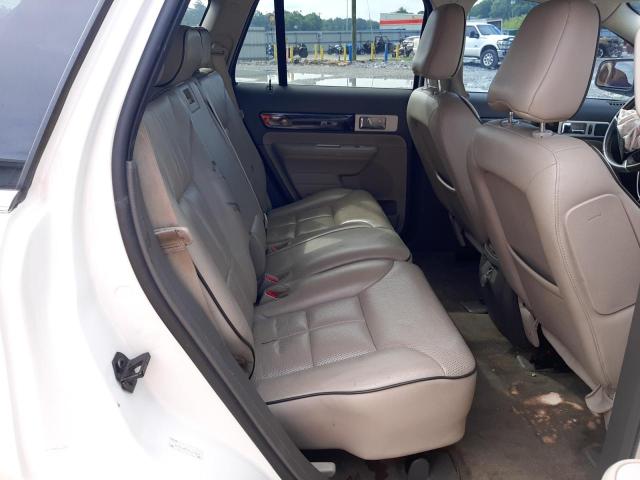Photo 6 from auction – 2009 LINCOLN MKX with VIN 2LMDU68C39BJ04209