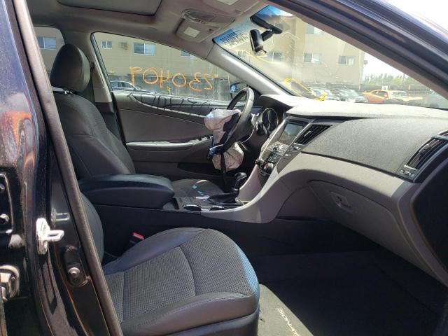 Photo 5 from auction – 2013 HYUNDAI SONATA SE with VIN 5NPEC4AC4DH506629