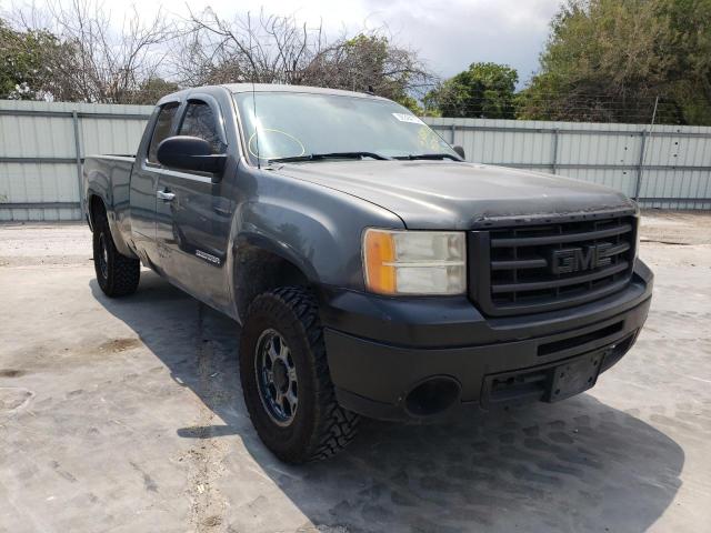 GMC SIERRA C15 2011 with VIN 1GTR1UEA1BZ105707 - Photo from auction
