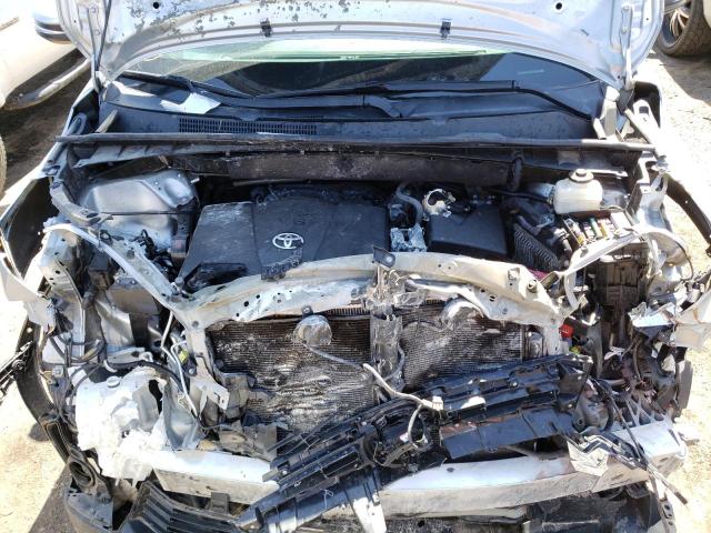 Photo 7 from auction – 2017 TOYOTA HIGHLANDER with VIN 5TDJZRFH1HS387596