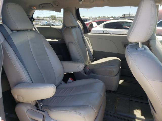 Photo 6 from auction – 2012 TOYOTA SIENNA XLE with VIN 5TDDK3DC7CS044015
