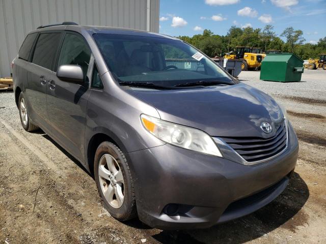 TOYOTA SIENNA LE 2015 with VIN 5TDKK3DC8FS682348 - Photo from auction