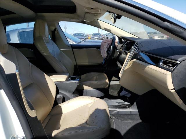 Photo 5 from auction – 2016 TESLA MODEL S with VIN 5YJSA1E16GF120362