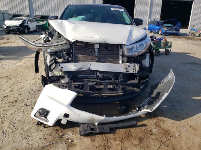 Photo 9 from auction – 2016 TOYOTA HIGHLANDER with VIN 5TDBKRFHXGS346892