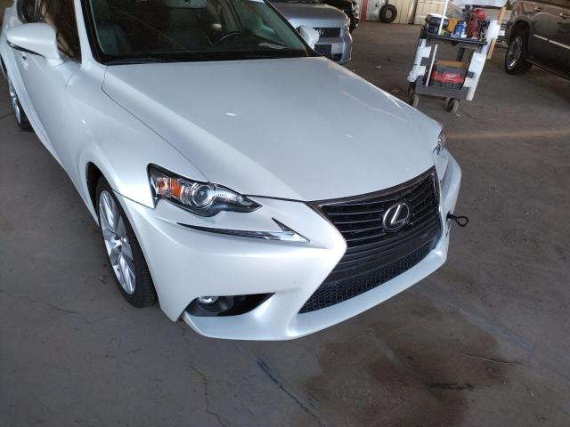 Photo 9 from auction – 2016 LEXUS IS 300 with VIN JTHCM1D25G5008111