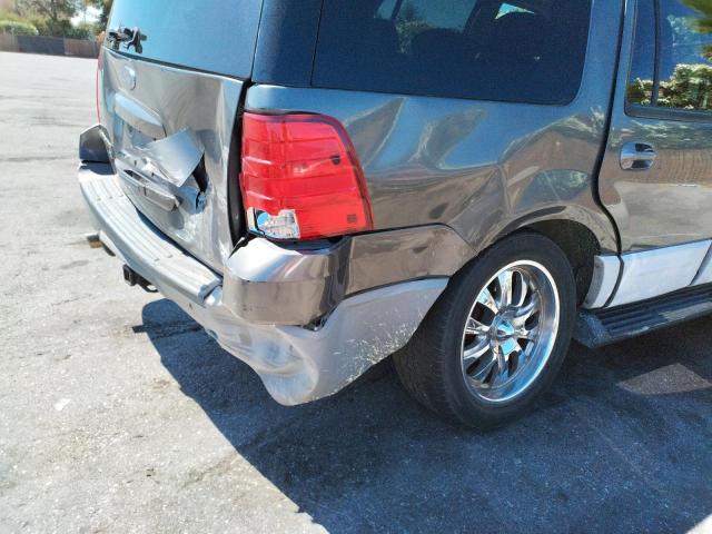 Photo 9 from auction – 2003 FORD EXPEDITION with VIN 1FMEU15WX3LC55296