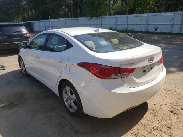 Photo 3 from auction – 2012 HYUNDAI ELANTRA GL with VIN 5NPDH4AE9CH116722