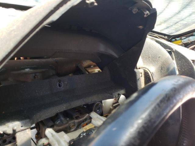 Photo 8 from auction – 2003 LEXUS IS 300 with VIN JTHBD192430066674