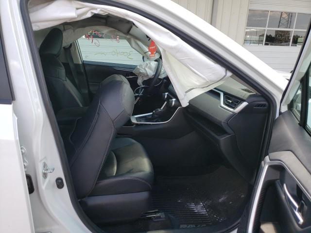 Photo 5 from auction – 2019 TOYOTA RAV4 XLE P with VIN 2T3A1RFV5KW079706