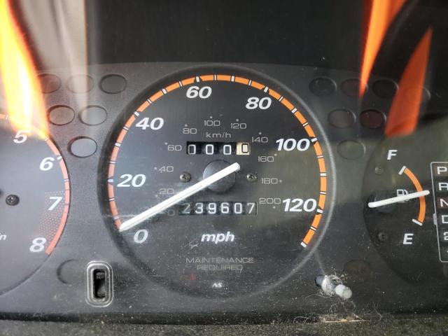 Photo 8 from auction – 2001 HONDA CR-V with VIN JHLRD18641C024542