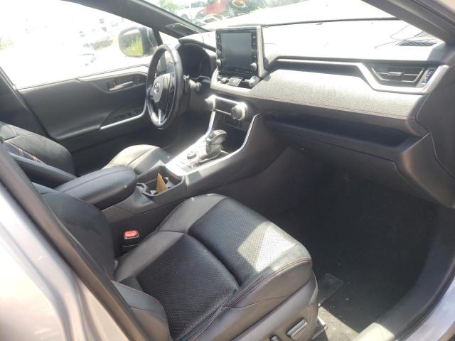 Photo 5 from auction – 2021 TOYOTA RAV4 PRIME with VIN JTMFB3FV5MD008408