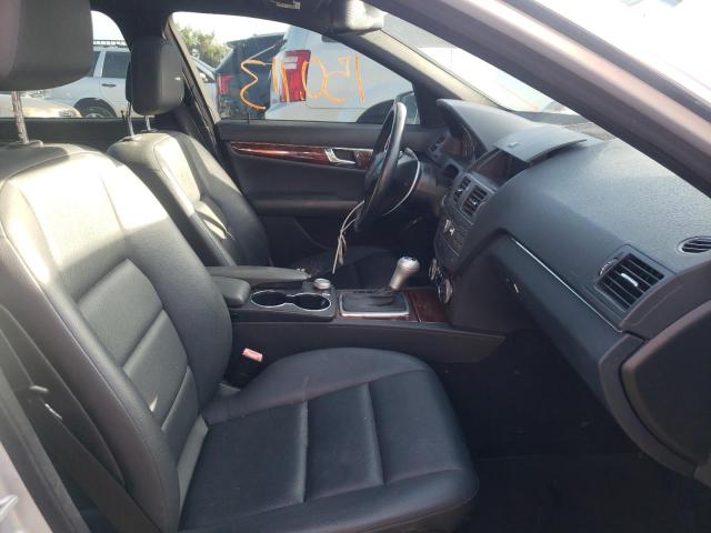 Photo 5 from auction – 2011 MERCEDES-BENZ C 300 with VIN WDDGF5EB7BF630446