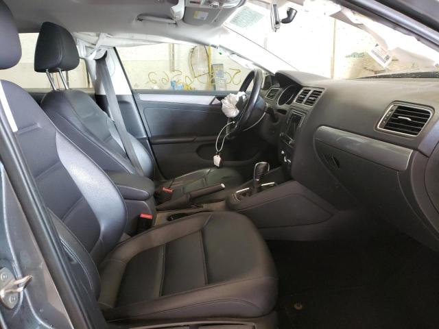 Photo 5 from auction – 2018 VOLKSWAGEN JETTA SE with VIN 3VWDB7AJ1JM206659