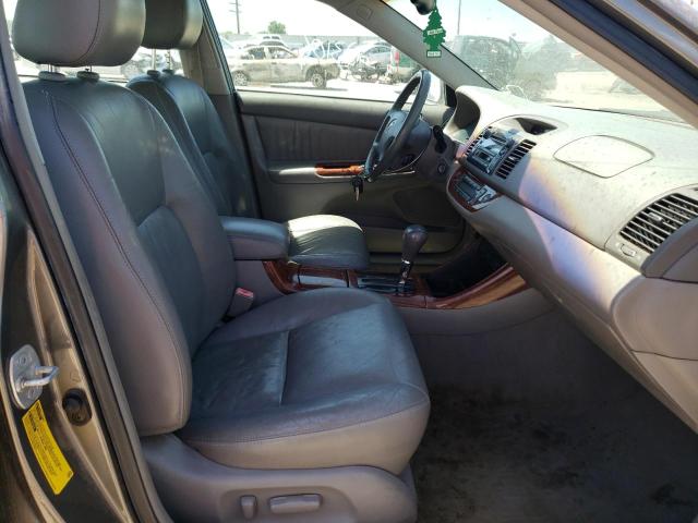 Photo 5 from auction – 2002 TOYOTA CAMRY LE with VIN 4T1BF30K12U514120