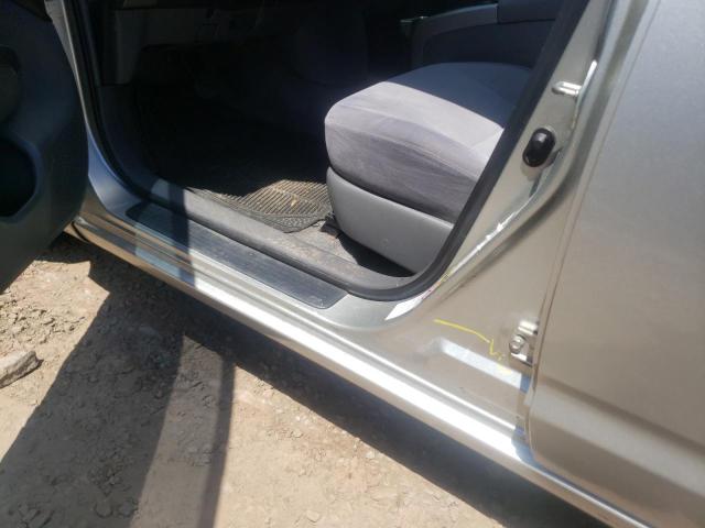Photo 9 from auction – 2004 TOYOTA PRIUS with VIN JTDKB20U940012980