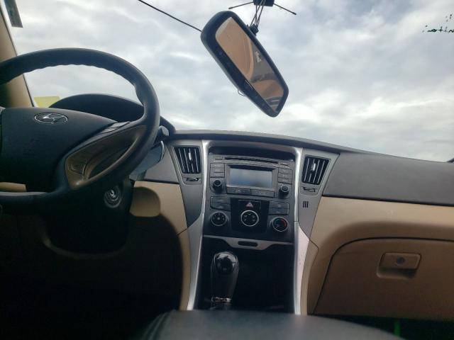 Photo 9 from auction – 2014 HYUNDAI SONATA GLS with VIN 5NPEB4AC4EH932745