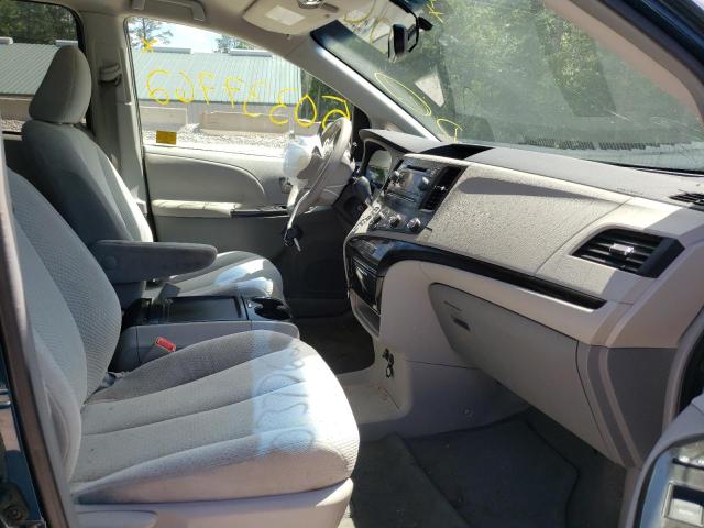 Photo 5 from auction – 2011 TOYOTA SIENNA LE with VIN 5TDKK3DC6BS014994