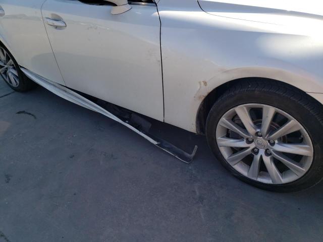 Photo 10 from auction – 2016 LEXUS IS 200T with VIN JTHBA1D28G5017633