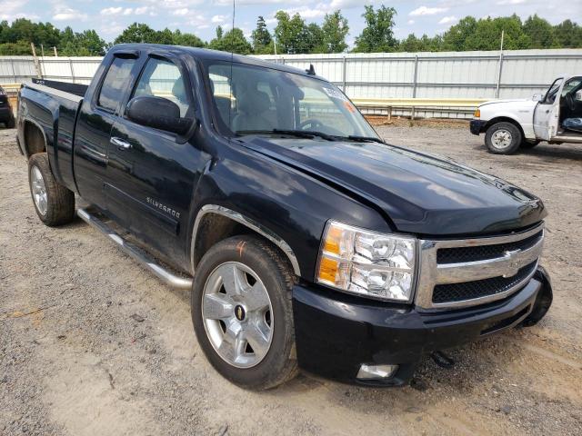 CHEVROLET SILVERADO 2010 with VIN 1GCSKTE32AZ100041 - Photo from auction